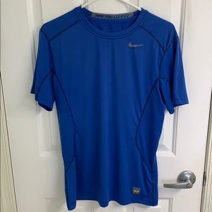Men’s royal blue Nike short sleeve size small